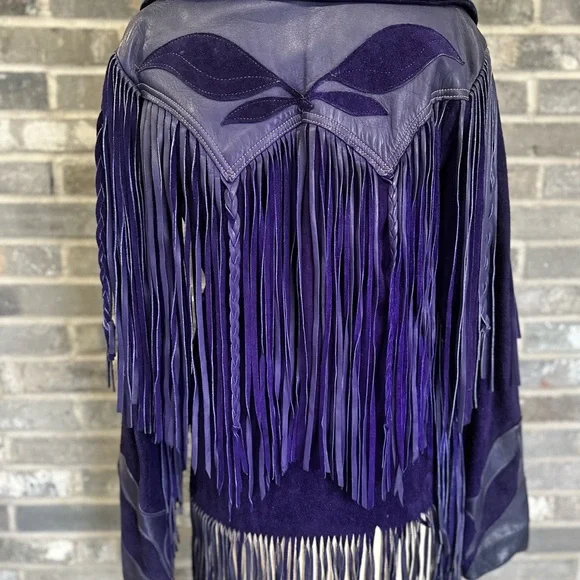 Vintage Suede Leather Western BOHO Fringe Jacket. - Picture 2 of 16